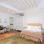Angel\'S House